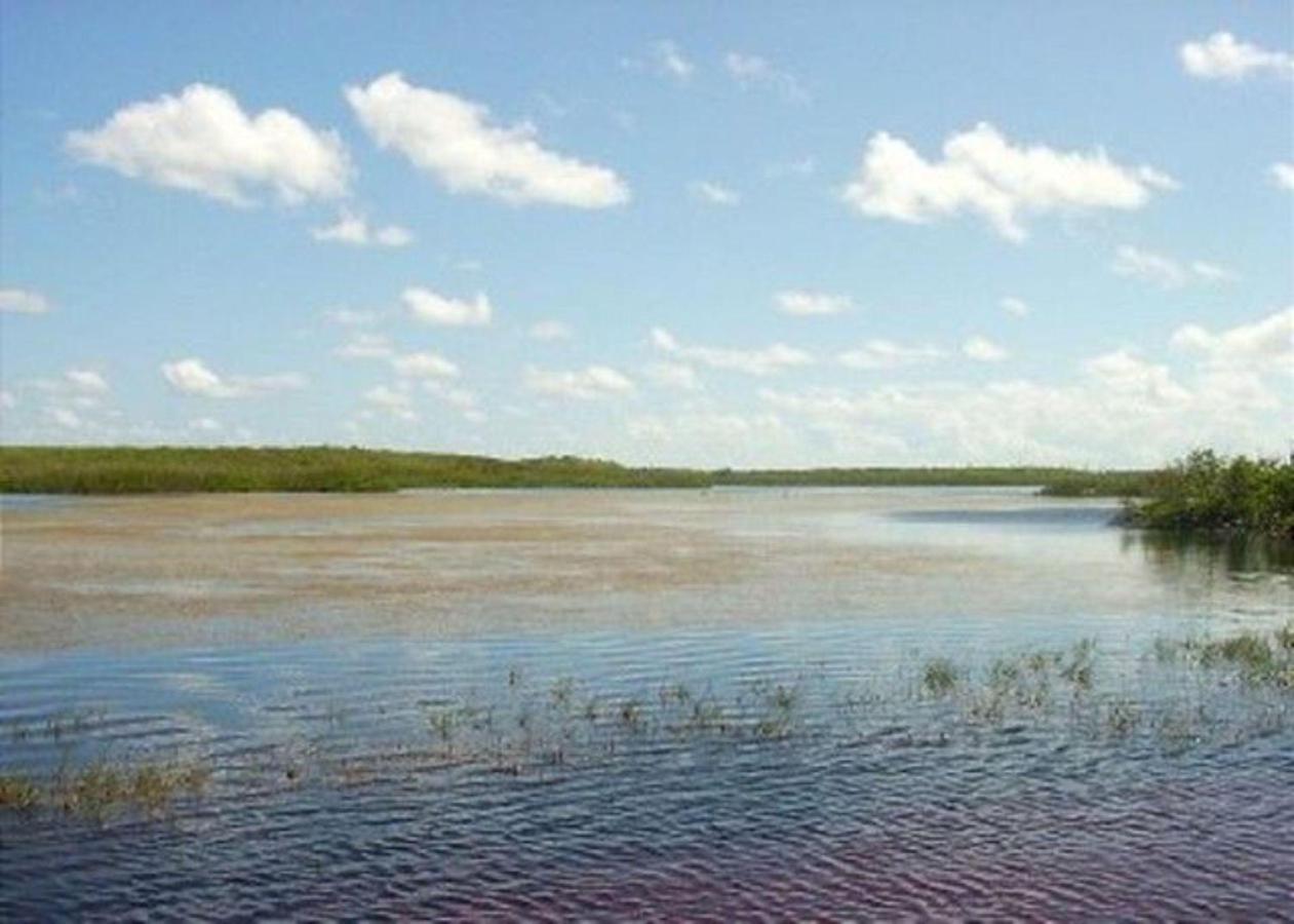 Buttonwood Reserve By Eleuthera Vacation Rentals Governor’s Harbour Bagian luar foto